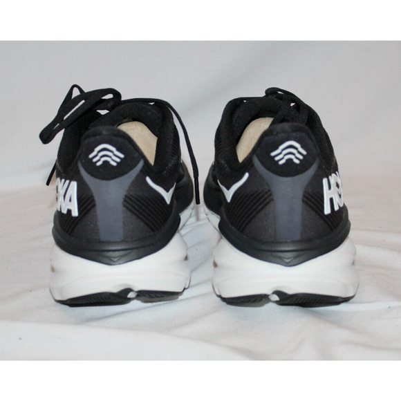 NIB HOKA ONE ONE‎ MEN'S CLIFTON 9 BWHT BLACK WHITE RUNNING SNEAKERS - Picture 4 of 7